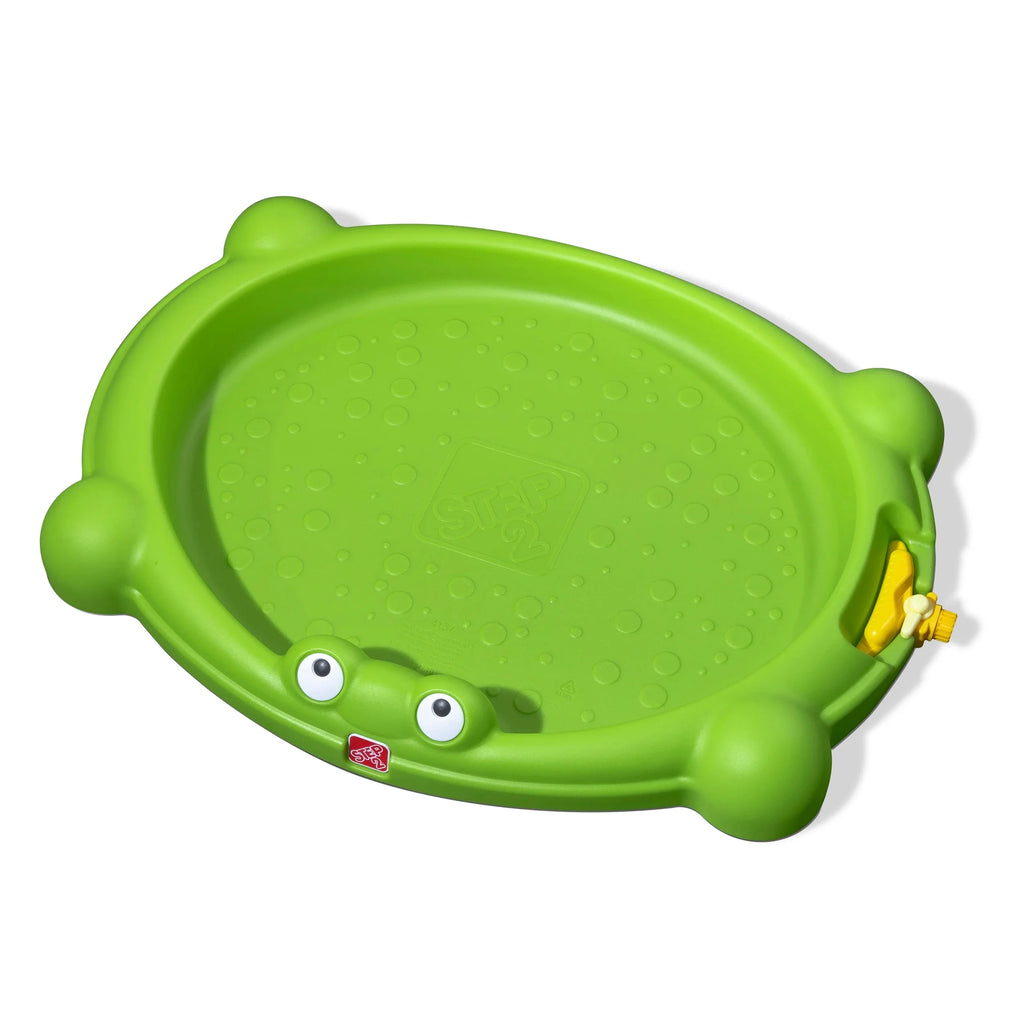 Step2 Waterbug Splash Pad Green Plastic Outdoor liquid Playset for Toddlers