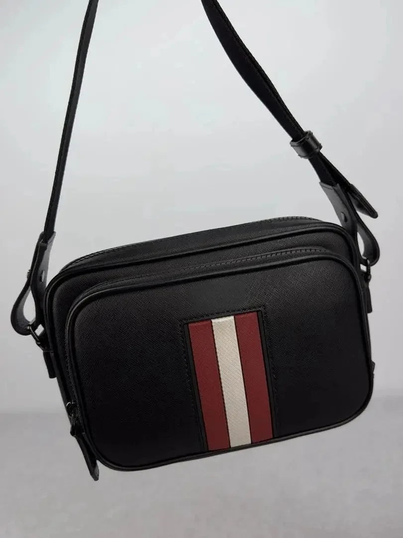 Luxury B Style Shoulder Bag Men's Casual Business Commuter Shoulder Bag Crossbody Bag Genuine Leather High superior Chest Bag