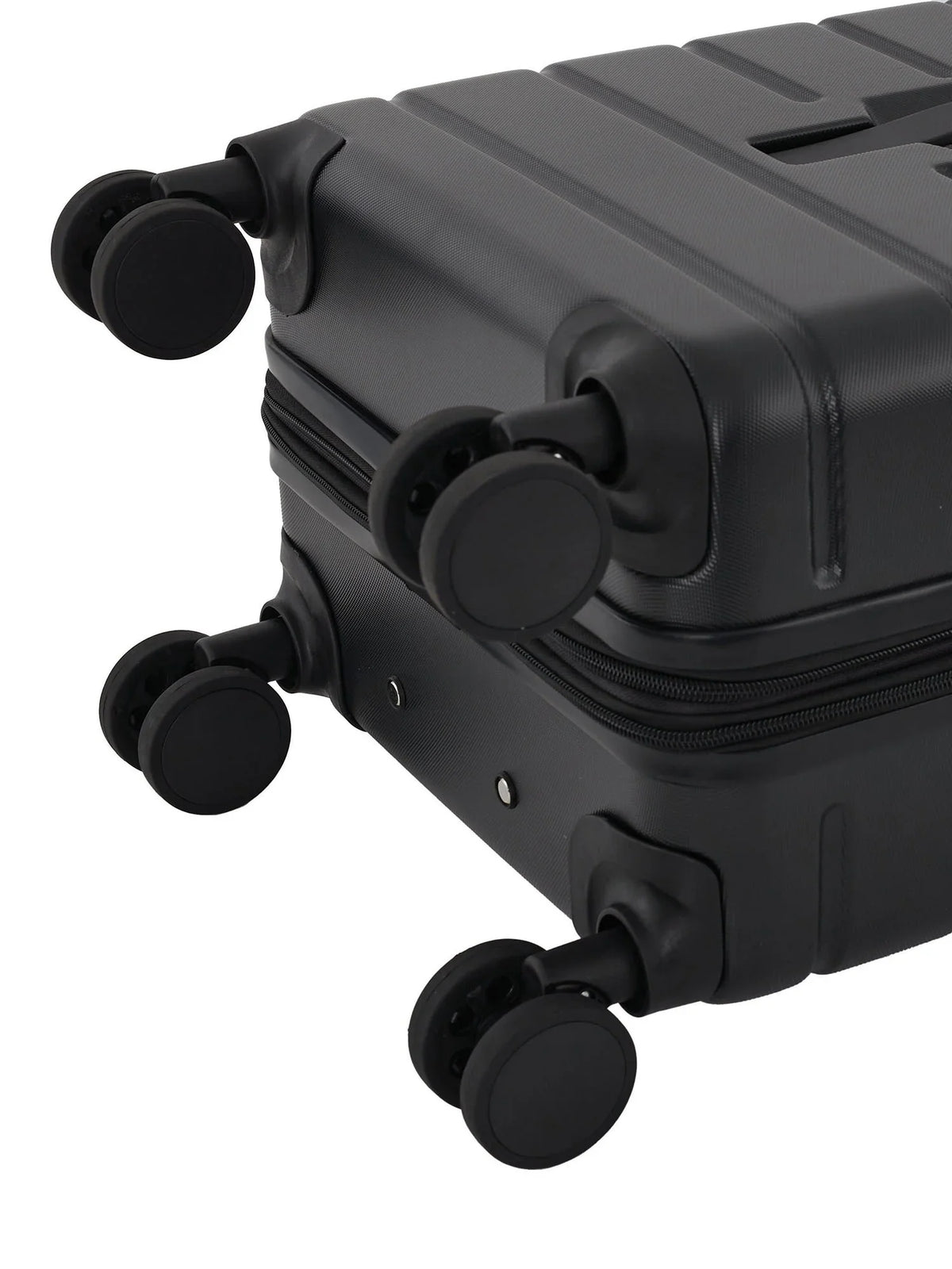 Wrangler 4pc HS Black with Trunk