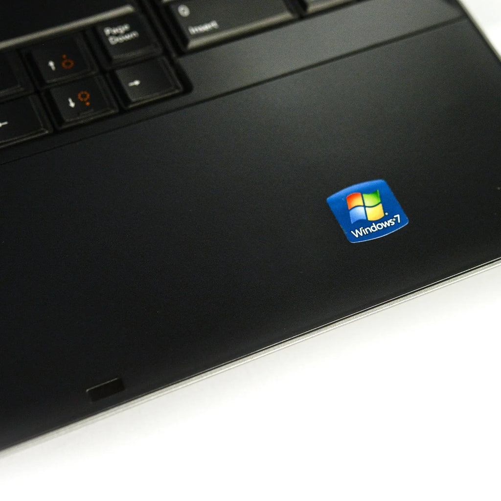 Pre-Owned  Latitude E5520 Laptop i7 Dual-Core 8GB 320GB Win 7 Pro B v.AA