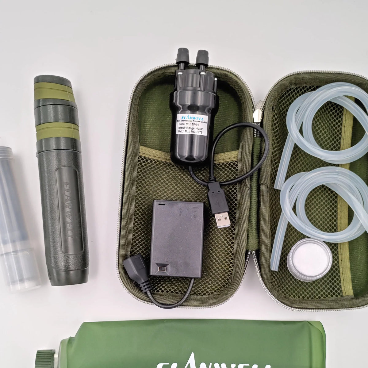 Portable moisture Filter with Pump, uses Nano Technology that Removes Bacteria and Virus / Purifies Drinking aqua