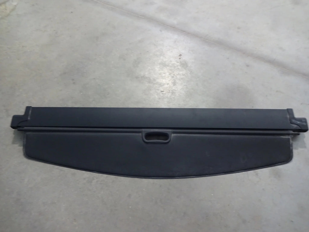 Pre-Owned 2017  X3 Rear Trunk Mounted Cargo shield OEM (Good)