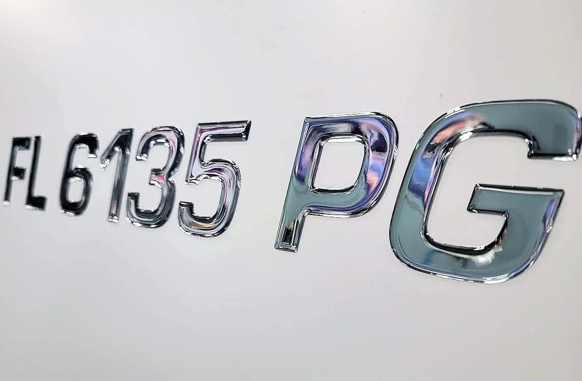 vessel & Jetski Registration Numbers - Domed/Raised Decal (16 Pcs) Plain Chrome/SURF Series Font Style