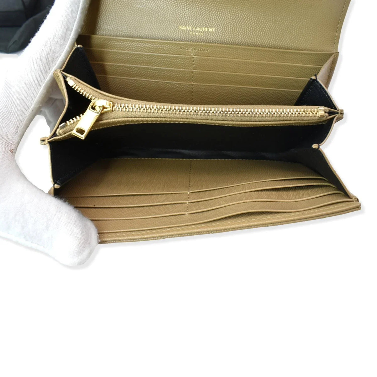 Pre-owned YVES SAINT LAURENT Monogram Grain De Poudre Wallet Beige