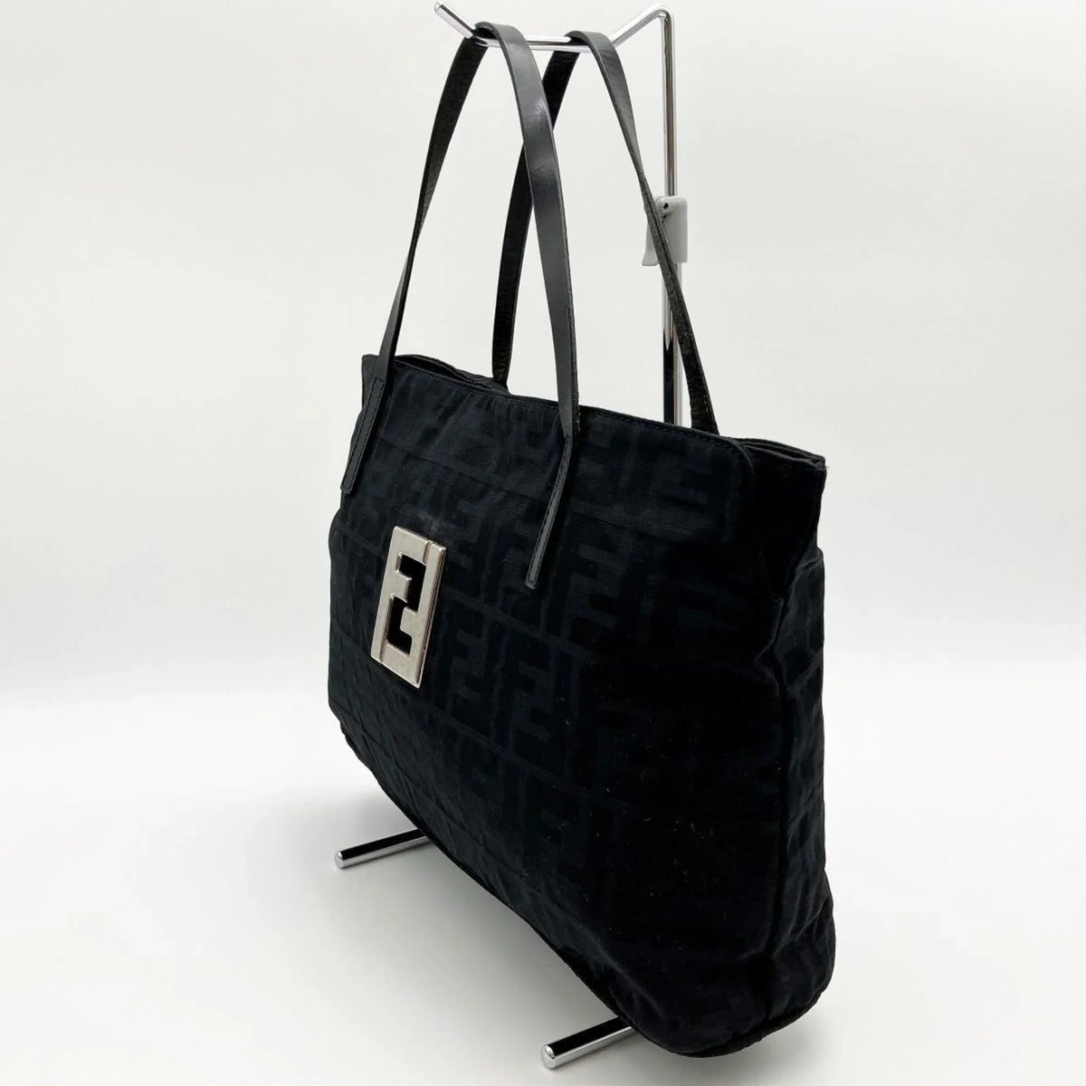 Pre-Owned FENDI Zucca pattern tote bag handbag black nylon canvas ladies 15786 (Good)